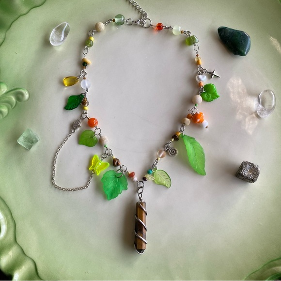 Greenwood Fairy Beaded Charm Pendant Necklace Leaves Tiger’s Eye Butterfly Chain - Picture 3 of 8